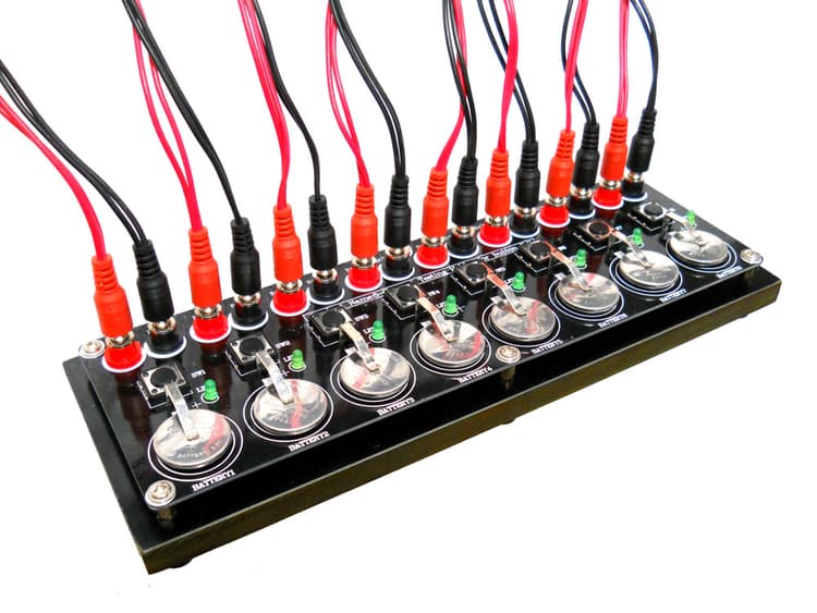 8 Channels Testing Board 8 Channels Testing Board