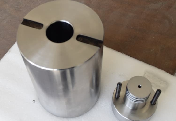 isostatic press5 isostatic press5